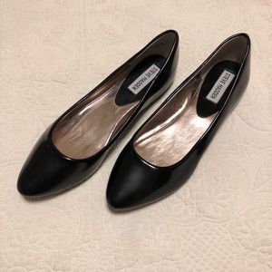 Steve Madden Patent Leather Pointed Toe Flats